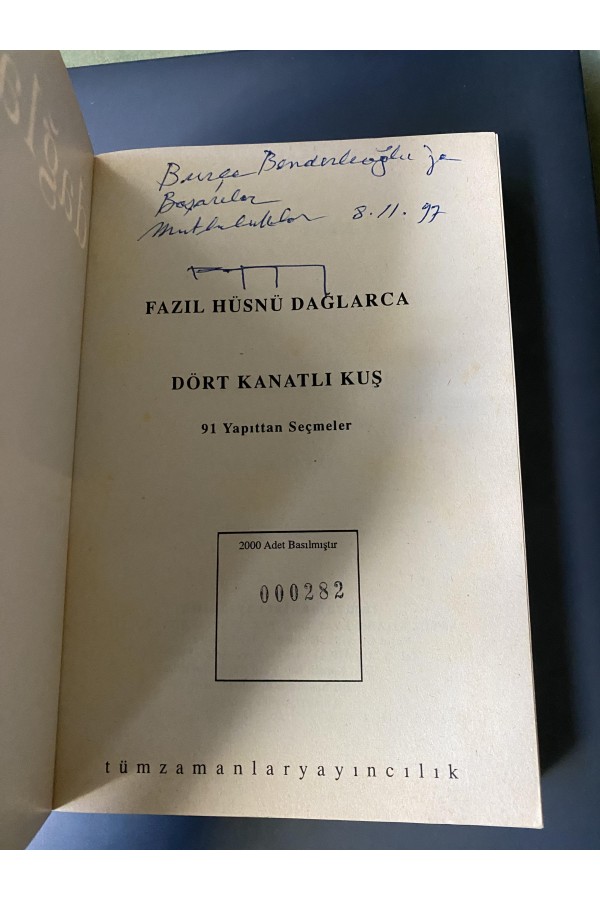 Fazıl Hüsnü Dağkarca Dört Kanatlı Kuş