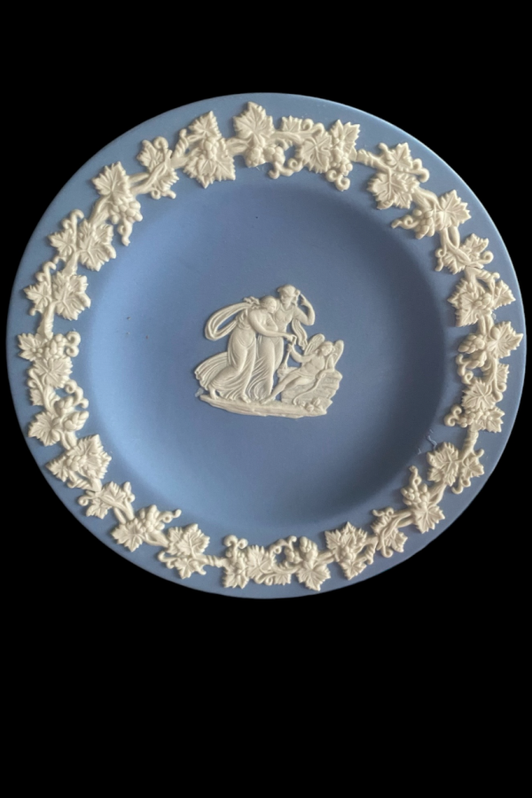 Wedgwood damgalı tabak